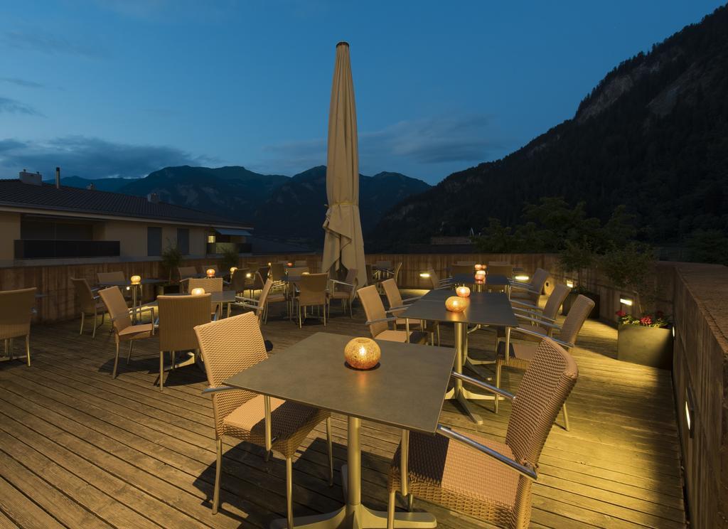 Hotel Weiss Kreuz Thusis Exterior foto